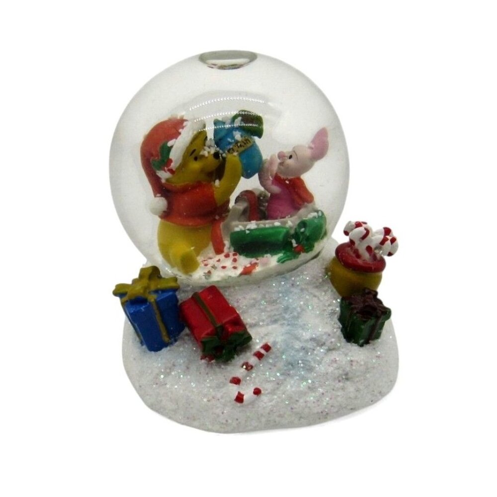 Bradford Exchange DISNEY All Wrapped Up For The Holidays Winnie Pooh Snow Globe